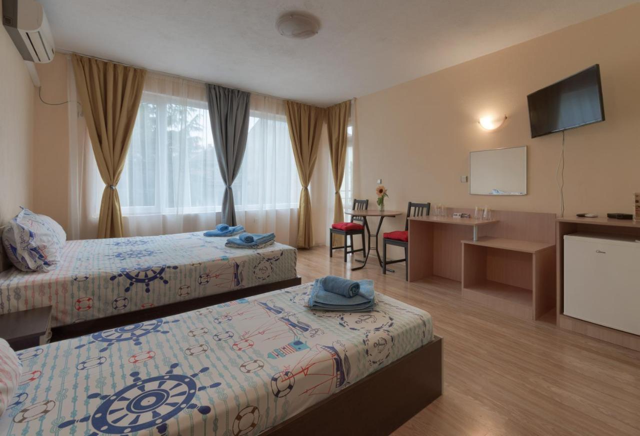 Kazlarov Guest House Kiten  Exterior foto
