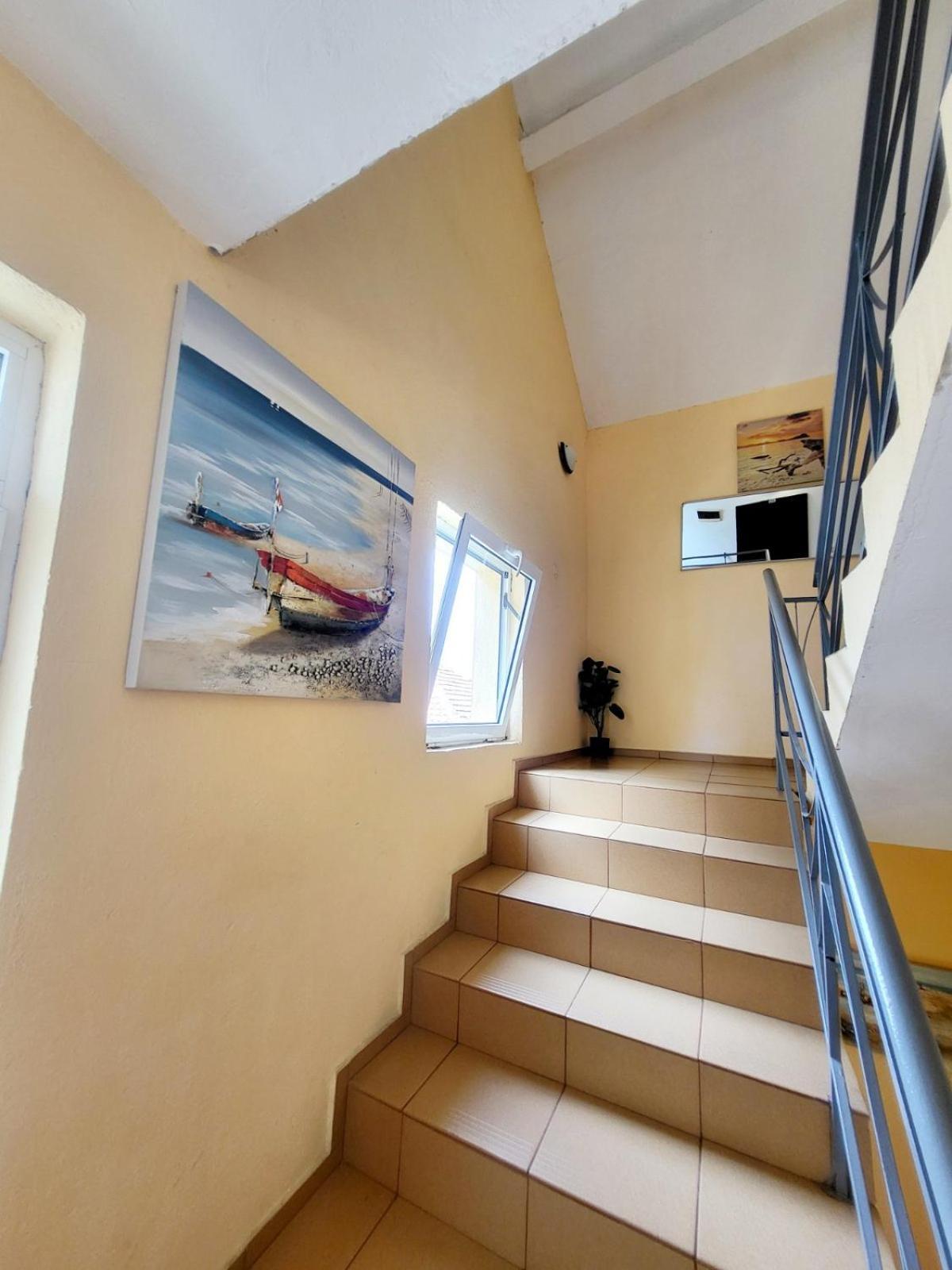 Kazlarov Guest House Kiten  Exterior foto