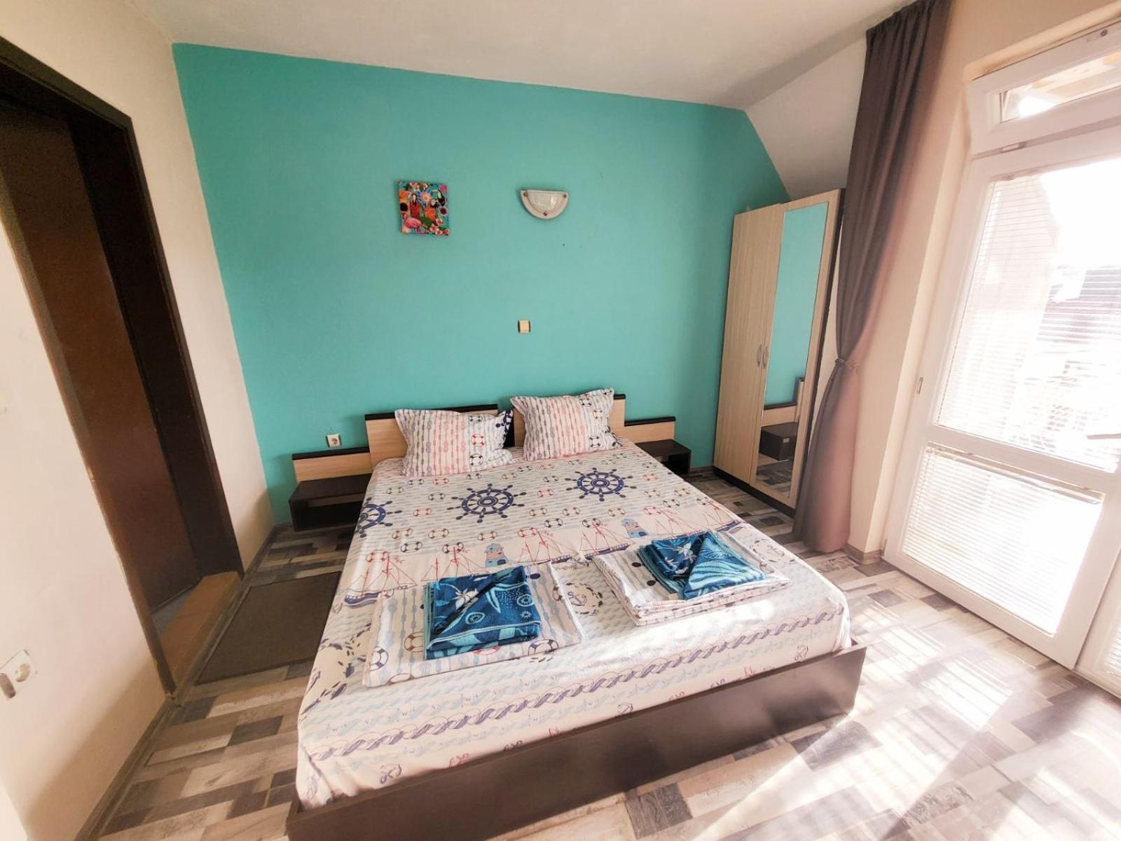 Kazlarov Guest House Kiten  Exterior foto